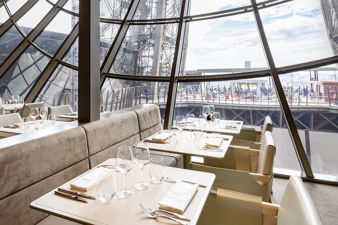 Paris Early Evening Dinner at Eiffel Tower's Madame Brasserie - Who should book this dinner
