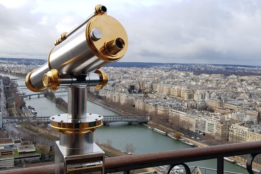 Paris: Eiffel Tower 2nd Floor Access or Summit Access - The first floor and its glass floor