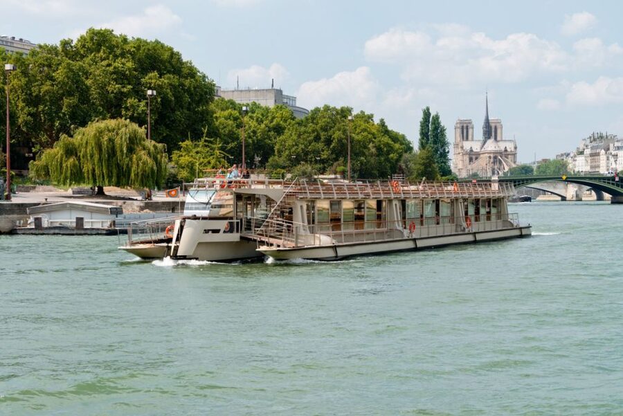 Paris: Eiffel Tower Access and Seine River Cruise - Key points to know before booking