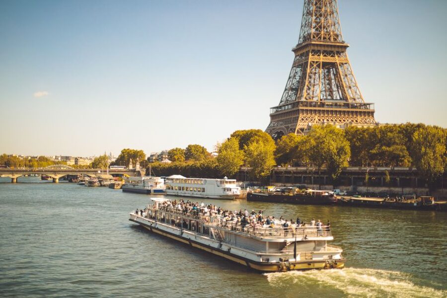 Paris: Eiffel Tower Access and Seine River Cruise - When to schedule the cruise