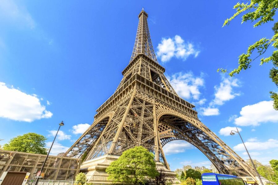 Paris: Eiffel Tower Access by Elevator & Seine River Cruise - Who will get the most from this package?