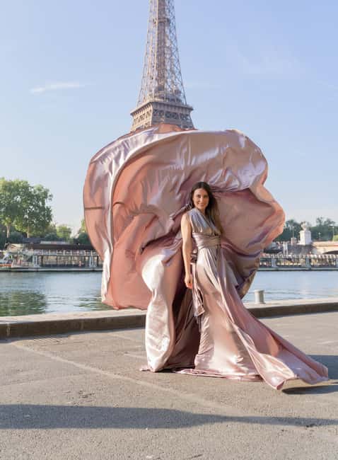 Paris: Eiffel Tower Flying-Dress Photoshoot jonadress - What this Paris photo shoot is really about