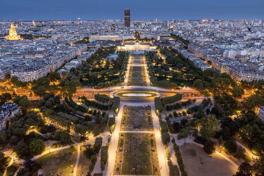Paris: Eiffel Tower Guided Tour|Summit & second floor access - Key points to know before booking