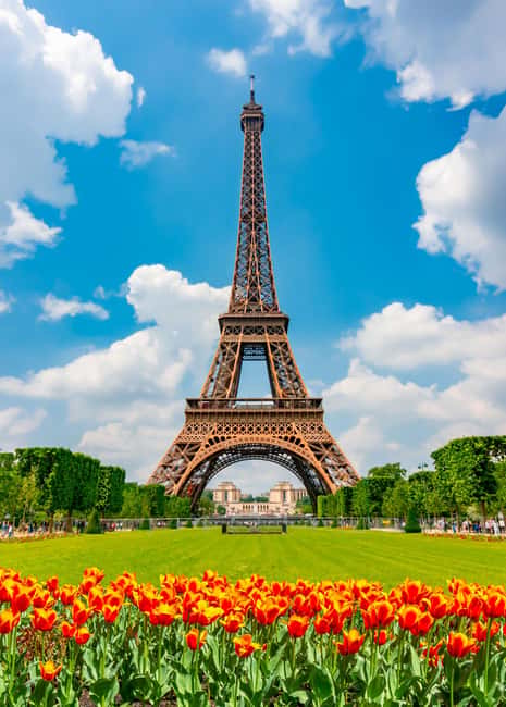 Paris: Eiffel Tower Guided Tour|Summit & second floor access - Starting at the tower’s iron feet