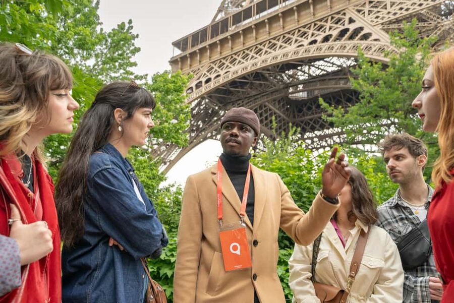 Paris: Eiffel Tower Guided Tour with Summit Access - Why the Eiffel Tower summit is worth the effort