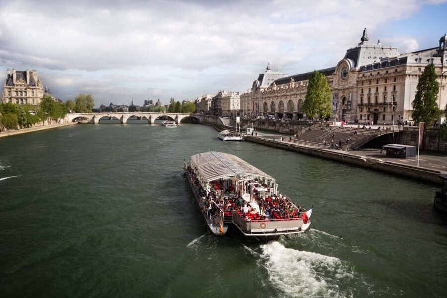 Paris: Eiffel Tower Hosted Tour, Seine Cruise and City Tour - How the three parts fit together