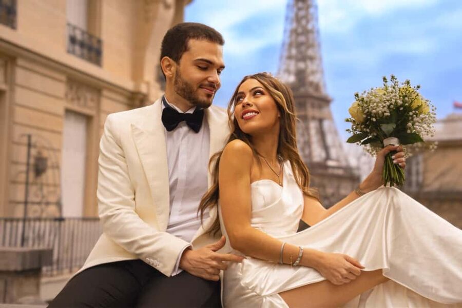 Paris: Eiffel Tower & Louvre Private Photoshoot - Why a Paris photoshoot can be worth the cost