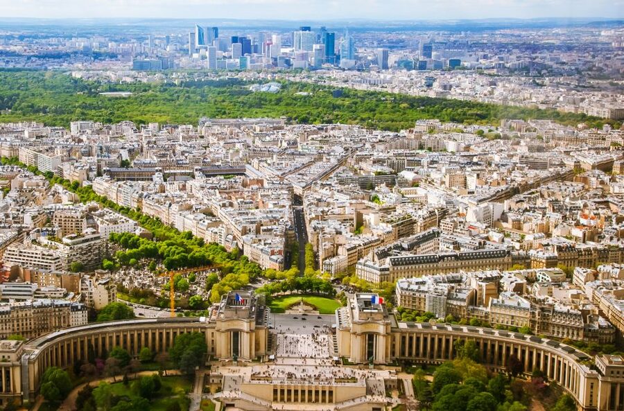 Paris: Eiffel Tower Stairs Climb to Level 2 & Summit Option - Who should choose the stairs?