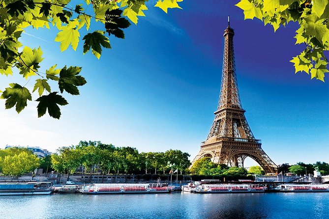 Paris: Eiffel Tower Summit Access - Finding the Paris TRIP meeting point