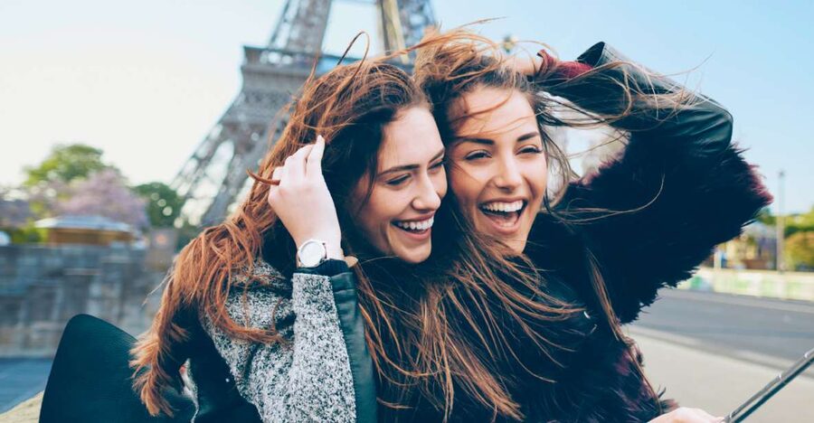 Paris: Eiffel Tower Tickets and City Bus Tour - The audio guide and interactive features