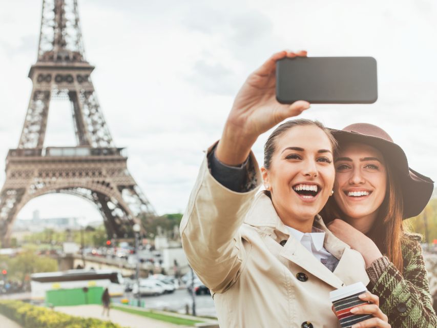 Paris: Eiffel Tower Tickets and City Bus Tour - Why the bus is valuable