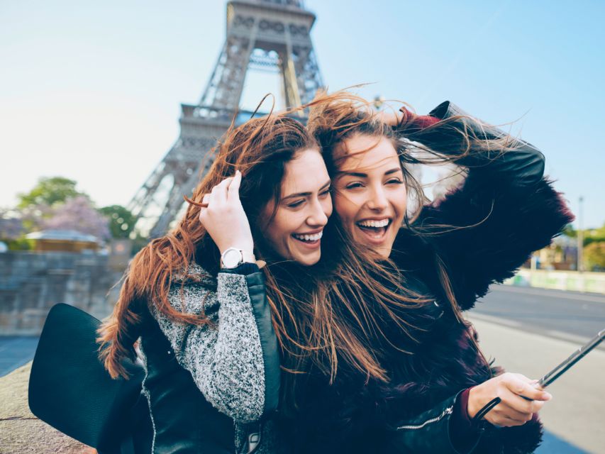 Paris: Eiffel Tower Tickets and City Bus Tour - Timing, meeting point, and comfort