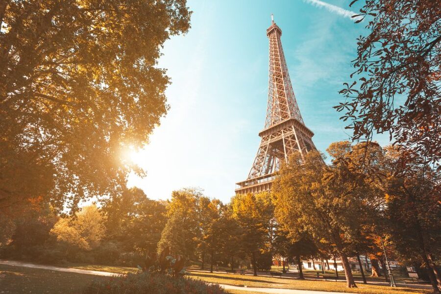 Paris: Eiffel Tower Tour with Summit or Second Floor Access - Meeting your guide near the Eiffel Tower