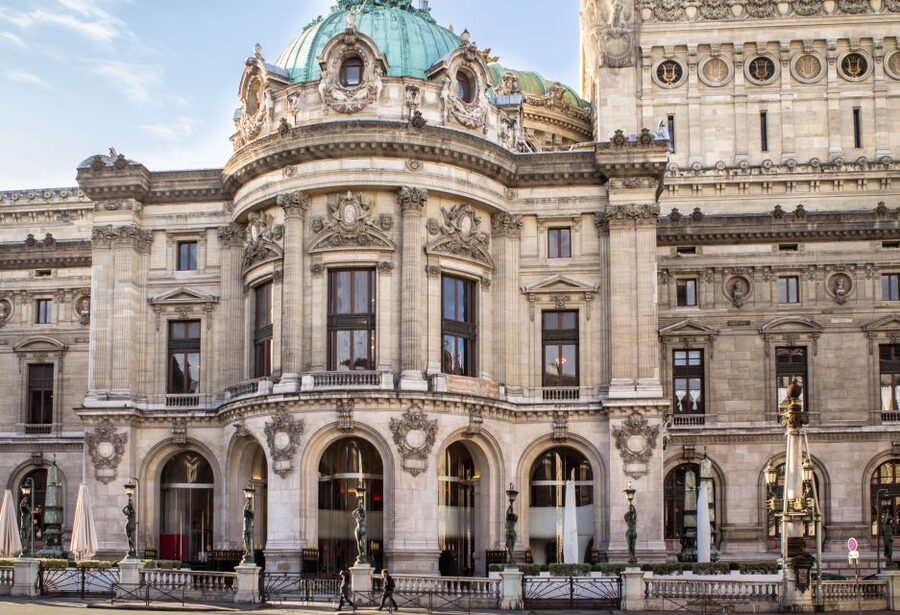 Paris: Emily TV Show Locations Guided Walking Tour - What the guides add to the experience