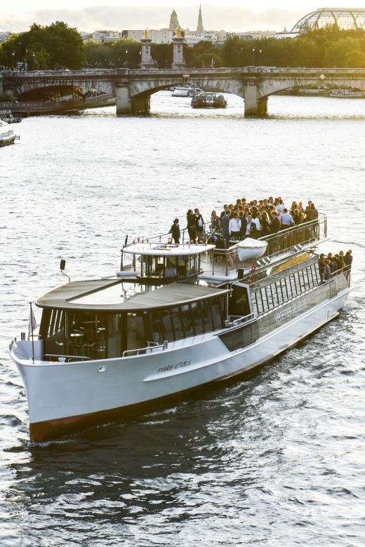 Paris: Evening River Cruise with Music - Is $27 a fair price?