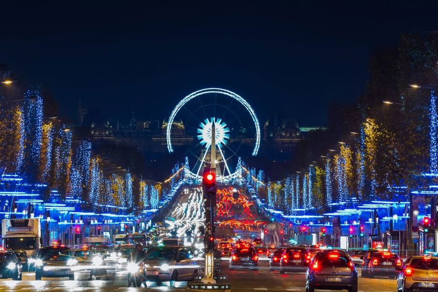 Paris: Evening Sightseeing Tour and Moulin Rouge Show - FAQ