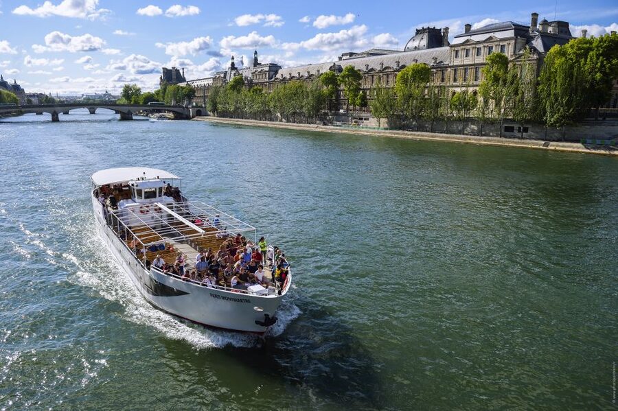 Paris: Family-Friendly River Seine Guided Cruise - Who will enjoy this Seine cruise most?