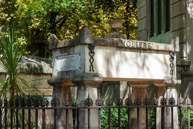 Paris: Famous Graves of Pere Lachaise Cemetery Guided Tour - How to Prepare for a Better Visit