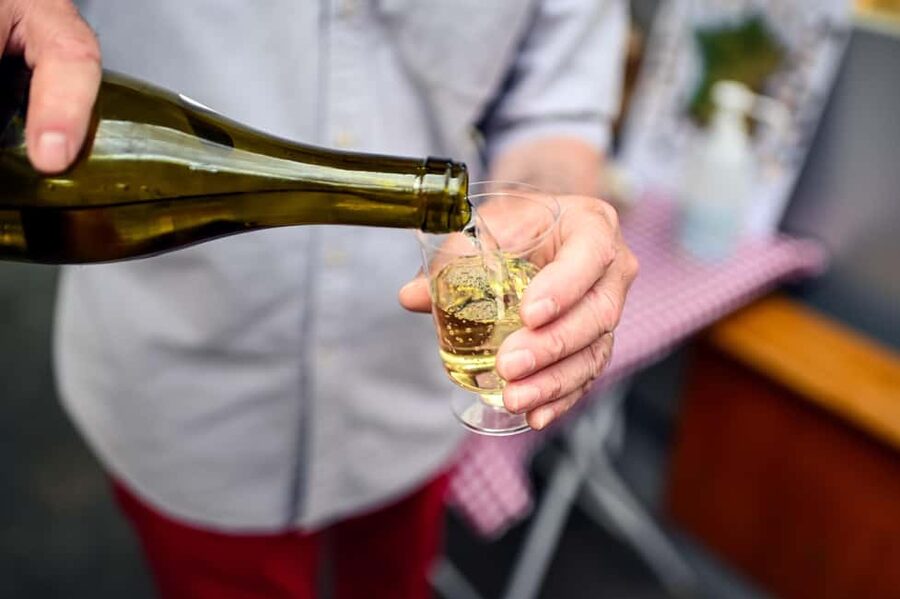 Paris: Food Tour in Le Marais with Tastings - Timing, group size, and what to bring