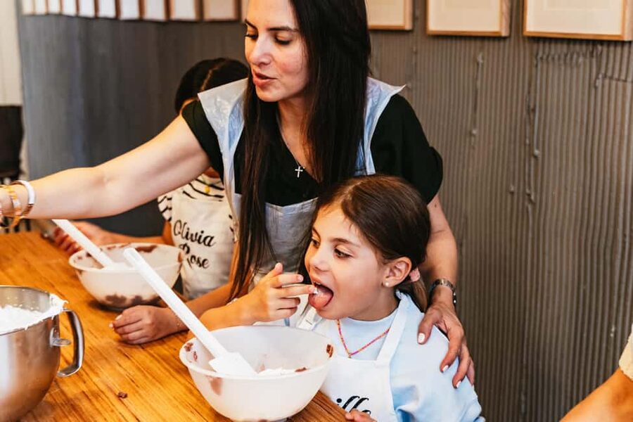 Paris: French Macaron Culinary Class with a Chef - Arriving at Maison Fleuret School