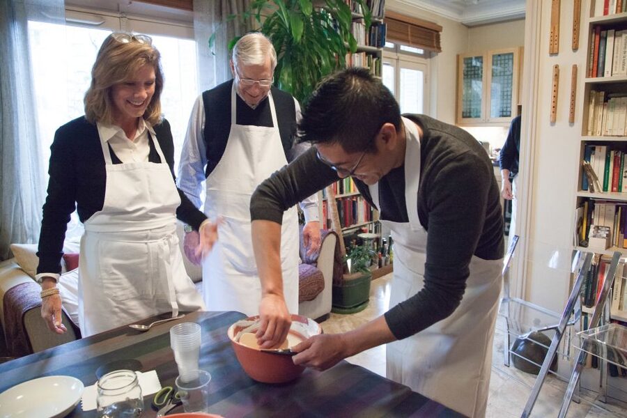 Paris: French Macarons Baking Class with a Parisian Chef - Taking home the finished pastries