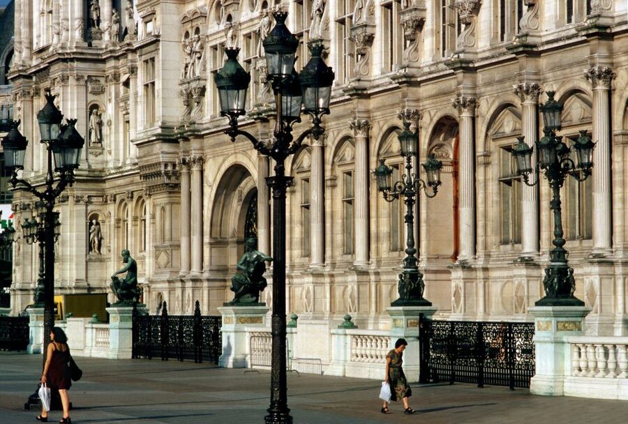 Paris: French Revolution Walking Tour - What the guide adds to the experience