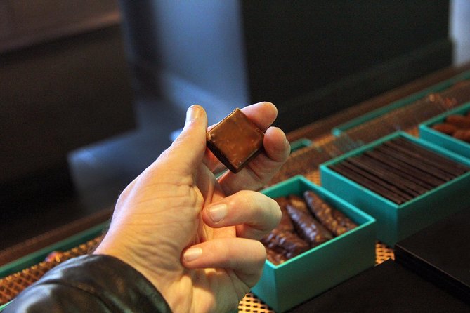 Paris French Sweets Tasting Tour with Pastries and Chocolates - Is $168.95 a fair price?