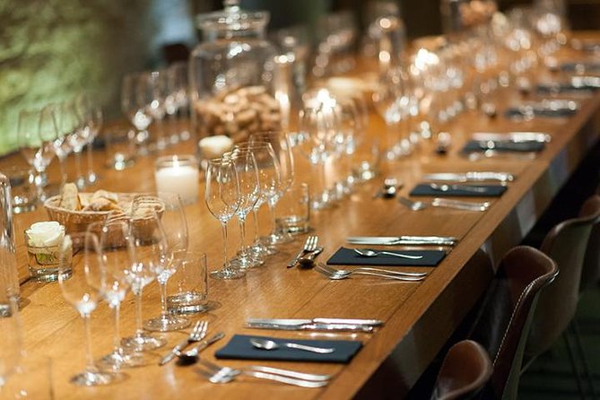 Paris French Wine Tasting 3-Course Dinner - Three courses, three pairing lessons