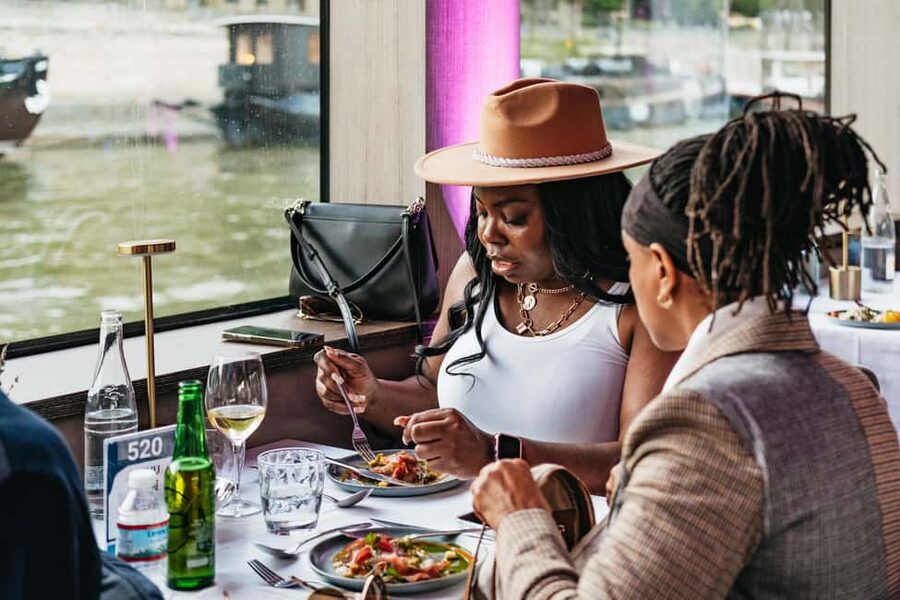 Paris: Gourmet Dinner Cruise on Seine River with Live Music - A three-course menu with seasonal French cooking