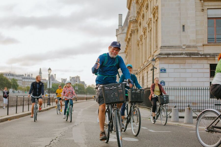 Paris: Guided Bike Tour Like a Local - Key points to know before you book