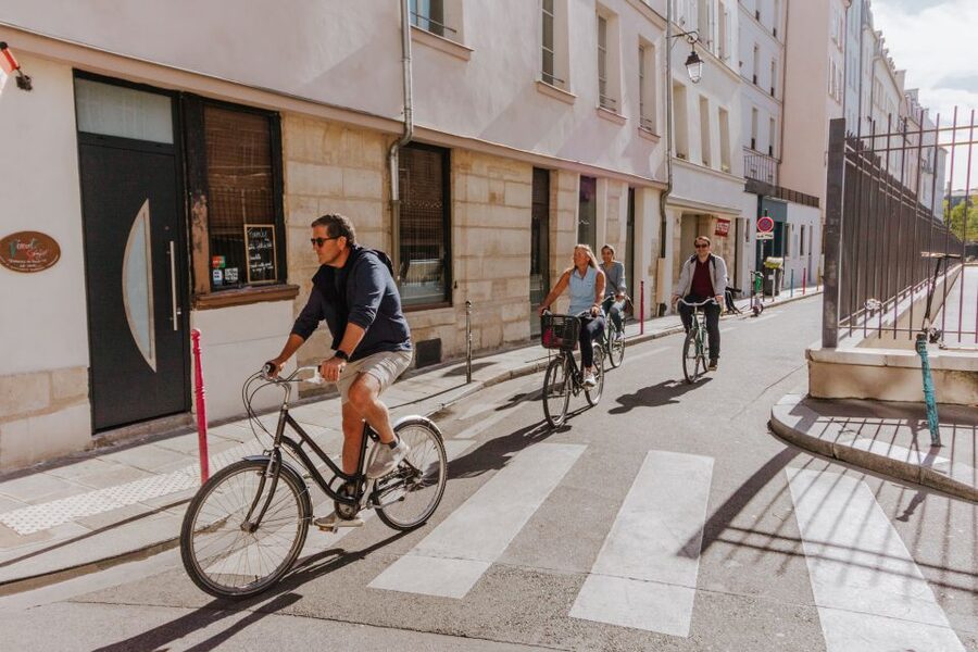 Paris: Guided Bike Tour Like a Local - Bastille, the Marais, and the less obvious Paris