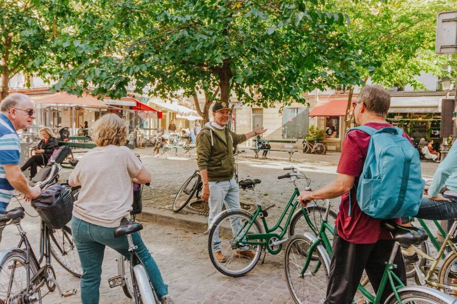 Paris: Guided Bike Tour Like a Local - The guides shape the experience