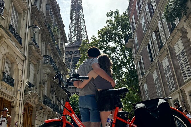 Paris Guided City Sightseeing Tour by Bike or E-Bike - Sainte-Chapelle, Île de la Cité, and Notre-Dame