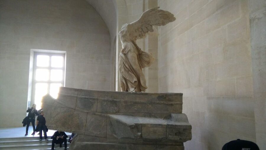 Paris: Guided Louvre Museum Tour with Optional Entry Ticket - From fortress to royal palace