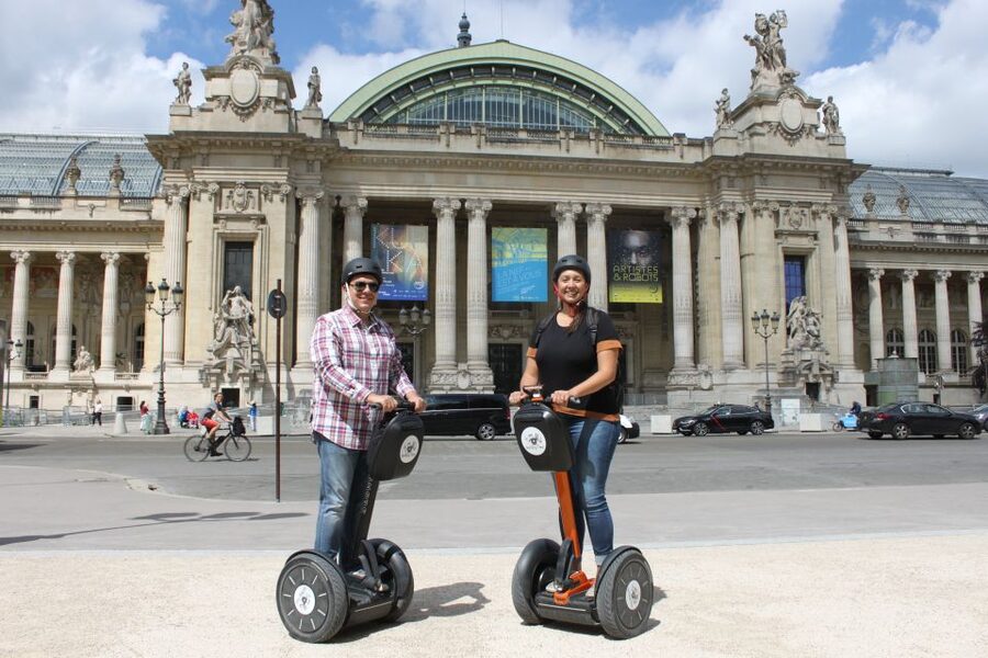 Paris: Guided Segway Tour - The Louvre and the Seine