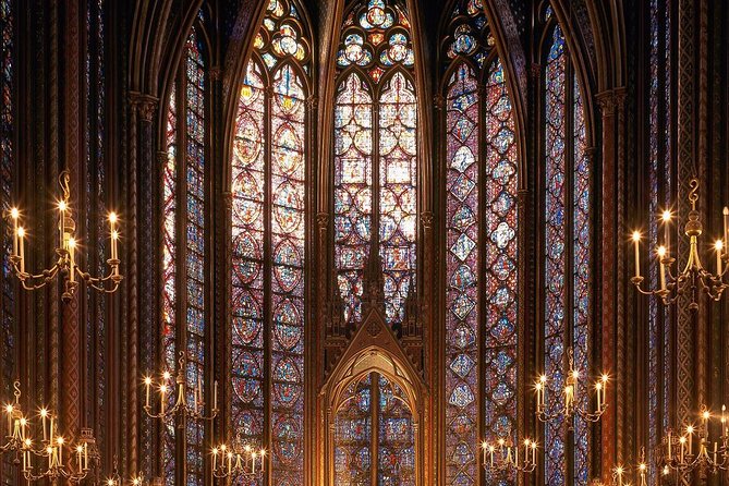 Paris Guided Tour with Notre Dame Cathedral or Ste Chapelle Entry - The Conciergerie and Marie Antoinette’s final days