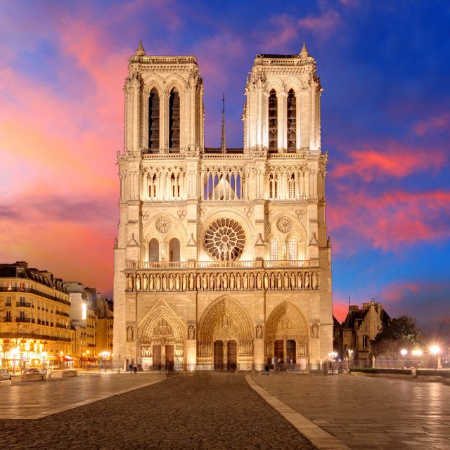 Paris Highlights Full Day Tour - The guides make the difference