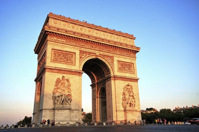 Paris Highlights Immersive Coach Tour - Invalides and the bridges of the Seine
