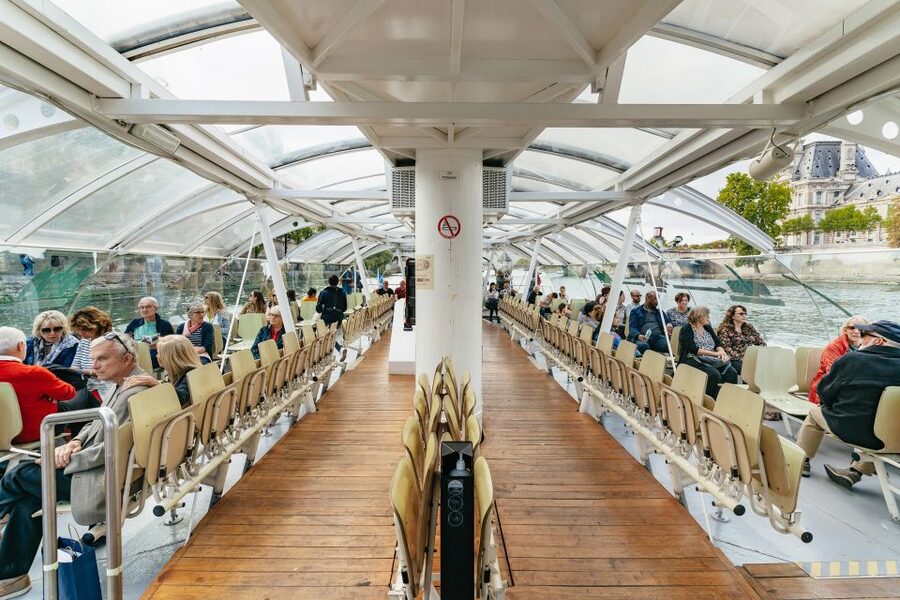 Paris: Hop-On Hop-Off Seine Cruise Pass with 9 Stops - Jardin des Plantes and Hôtel de Ville