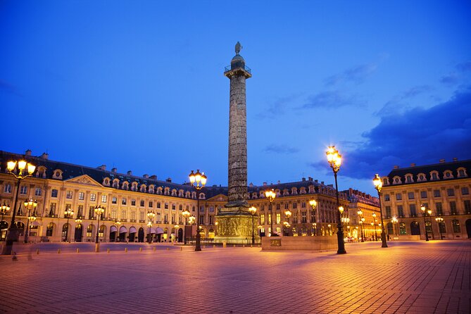 Paris Illuminations Tour with Moulin Rouge Show and Cruise Option - Champagne service and the shared tables