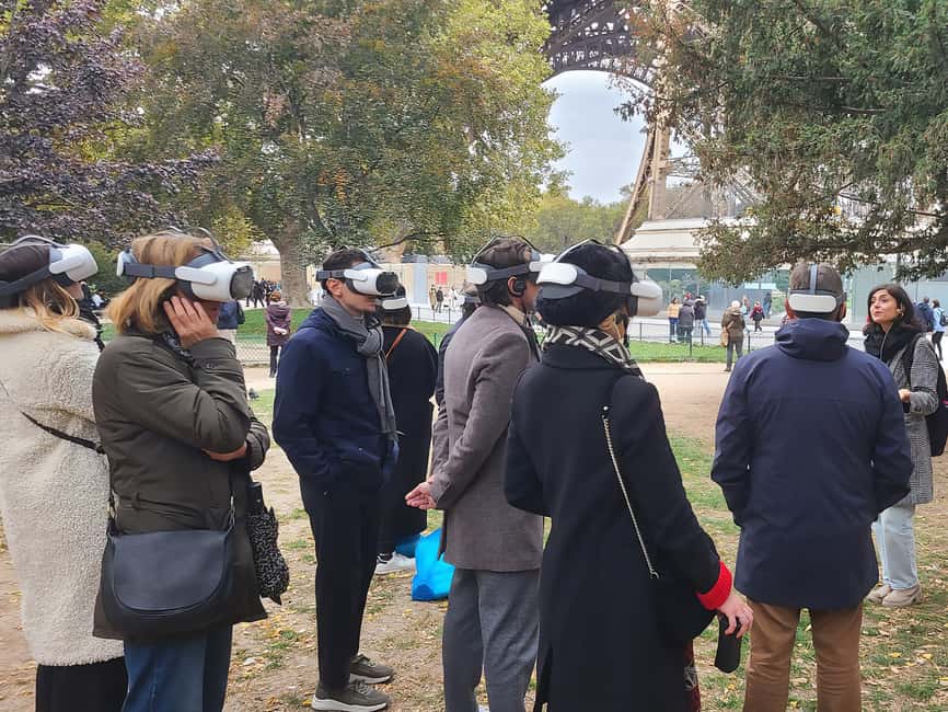 Paris : Immersive Eiffel Tower tour with virtual reality - What the $34 Price Includes