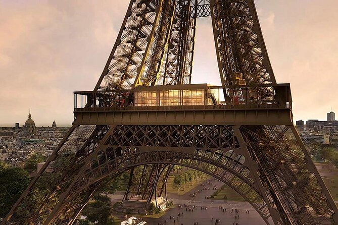 Paris Late Lunch at Eiffel Tower's Madame Brasserie Restaurant - What you are really buying for $101.40