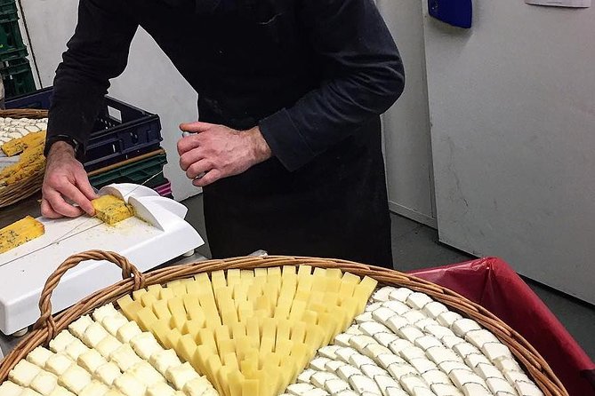 Paris Latin Quarter Food Tour - What the guides add to the food