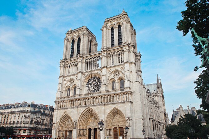 Paris Latin Quarter Food Tour – Full French Meal by Do Eat Better - Place de la Contrescarpe and a proper charcuterie stop