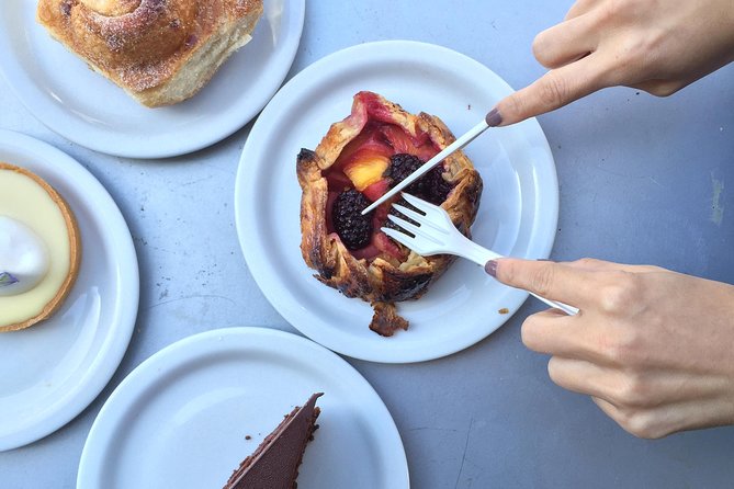 Paris Latin Quarter Food Tour - Le Fournil de Mouffetard: start with bread and pastry