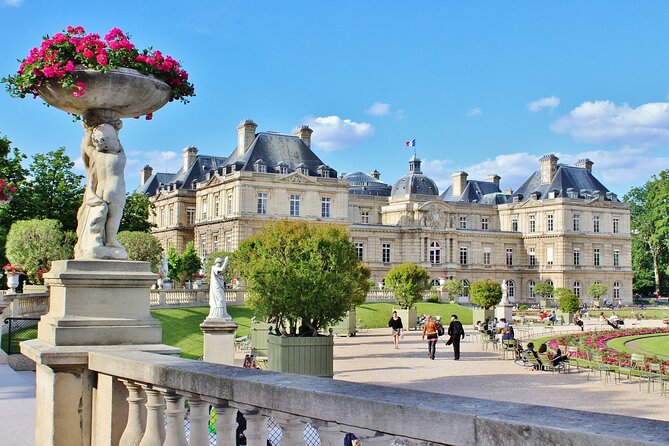 Paris - Latin Quarter Free Tour in English (Tip-Based) - Notre-Dame and two very old churches