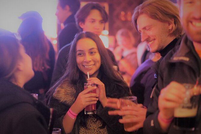 Paris Latin Quarter Pub Crawl Bars and Clubs - Group size, age, and personal safety
