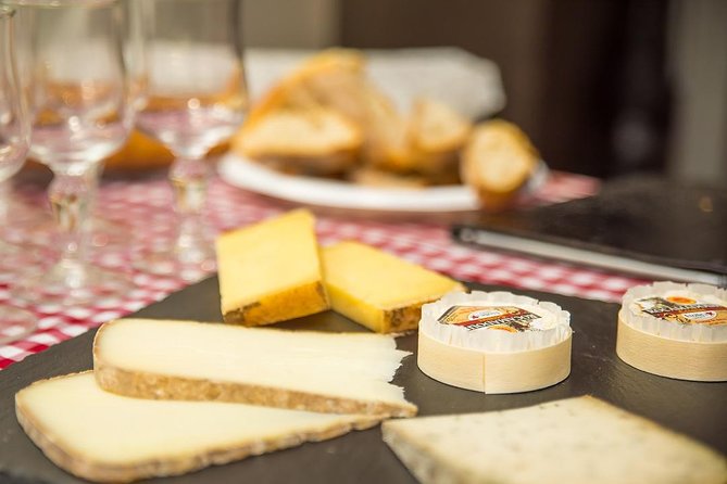 Paris Le Marais District Original Food and Wine Tasting Tour - A realistic three-and-a-half-hour schedule