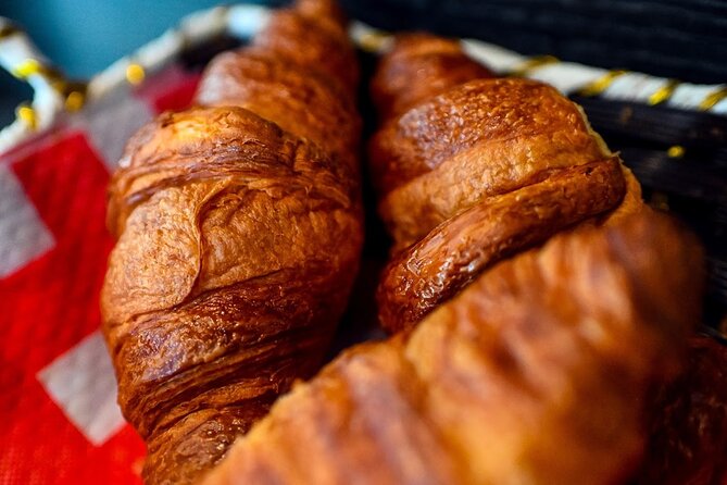 Paris Le Marais Food Tour With 10+ Tastings, Cheese, Wine & More - The Jewish quarter and handmade falafel
