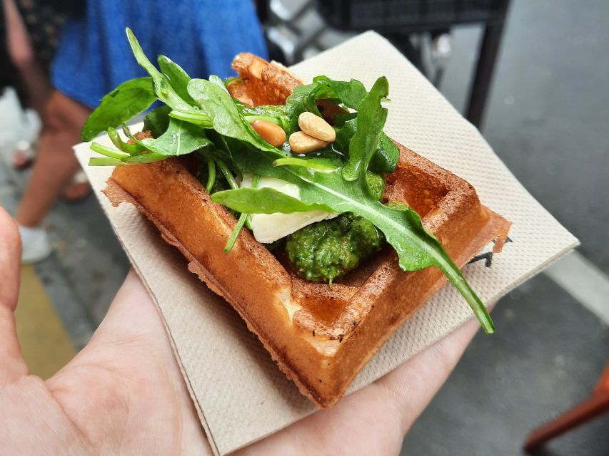 Paris: Le Marais Guided Food Tour with Tastings - Sweet stops: chouquettes, macarons, and ice cream
